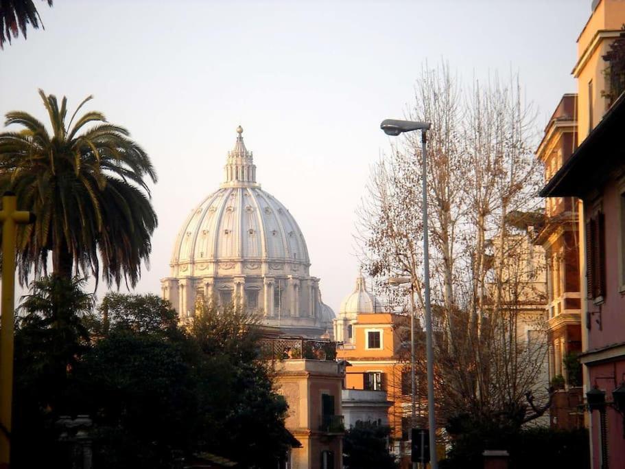 Apartment Il Giardino Di Linda A San Pietro Rom Eksteriør billede