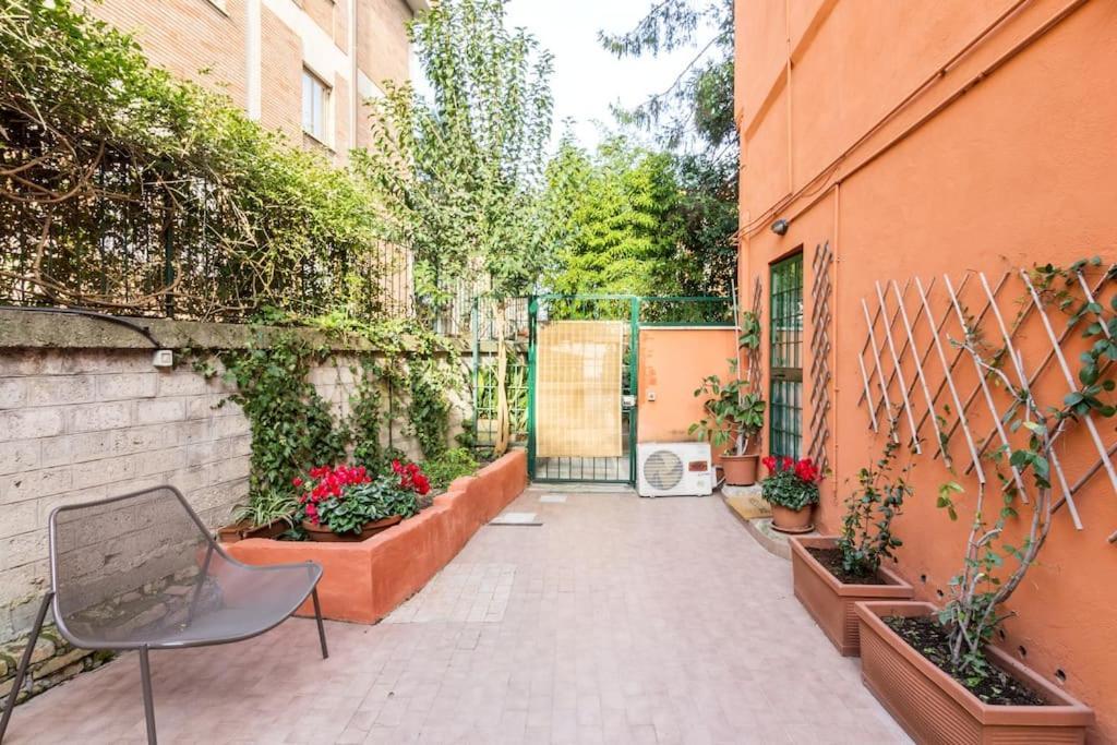 Apartment Il Giardino Di Linda A San Pietro Rom Eksteriør billede